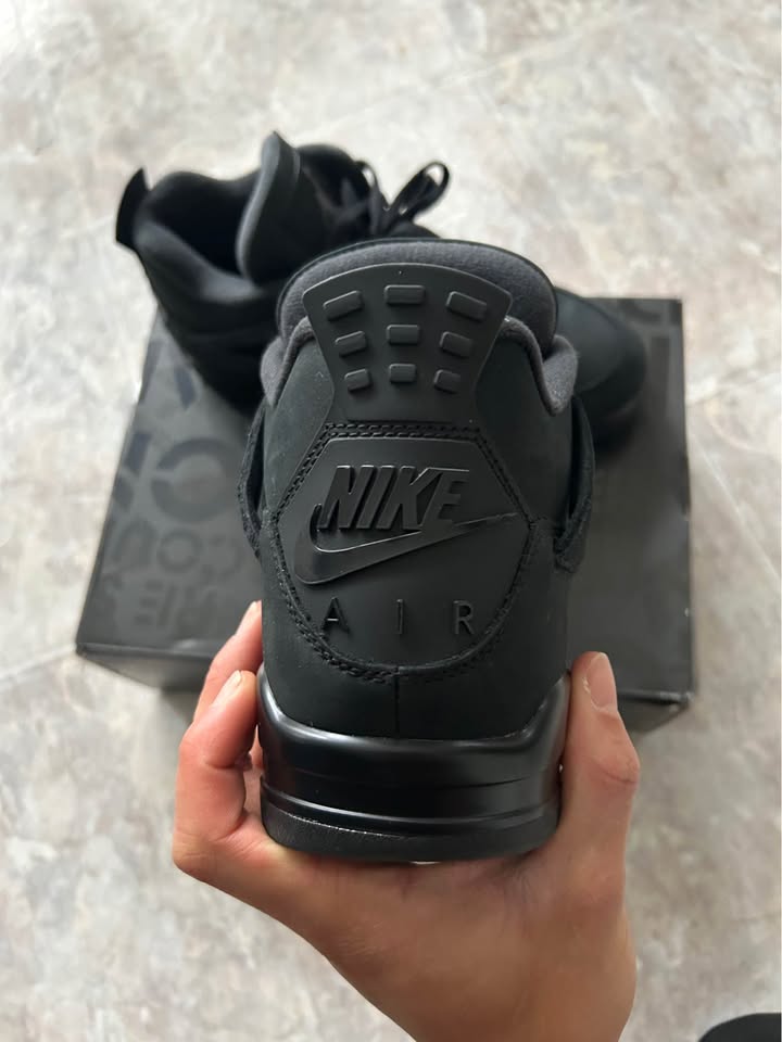 Air Jordan Jordan 4 Retro 'Black Cat' 2025 10US